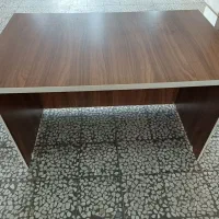 میز اداری لترون
