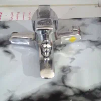 یک عدد شیر اهرمی حمام در حد نو به فروش میرسد