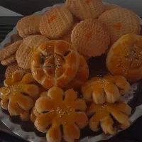 کلوچه خرمایی،شیرینی زنجبیلی نخودی، کیک وکماچ خانگی