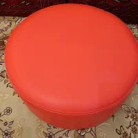 مبل همراه با پاف بچگانه|تخت و صندلی بچه|شاهین‌شهر, نظامی|دیوار