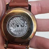 ساعت|ساعت|اصفهان, منتظرالمهدی|دیوار