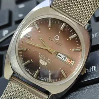 ساعت سوئیسی OMAX(کوک و اتومات)