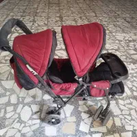 کالسکه دوقلویی