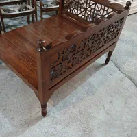 تخت سنتی ، چوب روس