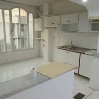 ۶۸ متری تخلیه سیمون بولیوار اقبالپور طبقه چهارم