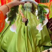 لباس حنا|لباس|میناب, |دیوار