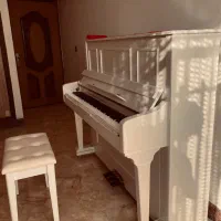 پیانو یاماها طرح آکوستیک