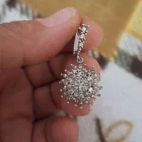 یه لنگه از گوشواره گم شده