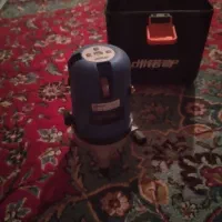 فارسی بر و تراز لیزری