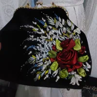 لباس مجلسی و کیف مجلسی