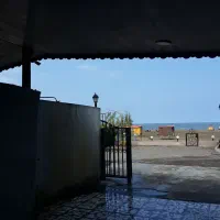 ویلا ساحلی شمال رو به دریا بندر انزلی|اجارهٔ کوتاهمدت آپارتمان و سوئیت|بندر انزلی, معلم|دیوار