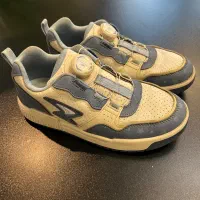 کوله پشتی و کفش برند طبی دکتر کونگ|کیف، کفش، کمربند|تهران, پاسداران|دیوار