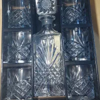 بطری و لیوان