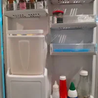 یخچال فریز یوش کاملا سالم