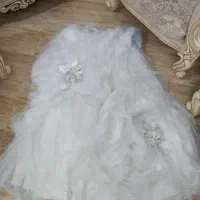 لباس عروس|لباس|رشت, استادسرا|دیوار