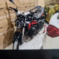 بنلی ۳۰۰ جفت مشکی ۱۴۰۳/۱۲