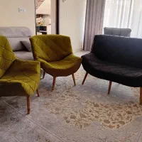 مبل ۴نفره قایقی تمیز