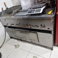 دو عدد فر ساندویچ دستگاه مرغ بریون آقا بزرگ