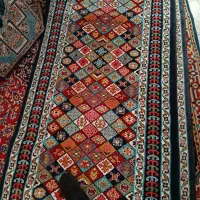 فرش وپشتی