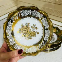 ۶ عدد کاسه پذیرایی طلایی