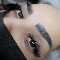 کاشت و اکستنشن مژه فرزانه|خدمات آرایشگری و زیبایی|اصفهان, خواجو|دیوار