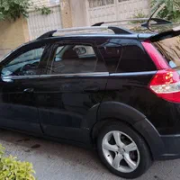 دانگ فنگ H30 کراس، مدل ۱۳۹۸