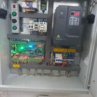 شاگرد برای نصب آسانسور