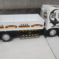 کامیون اسباب بازی