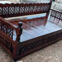 تخت سنتی دو در یک تمام روسی رنگ شده