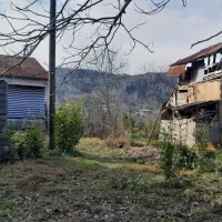 ۲۳۰۰متر زمین کاملا مسکونی