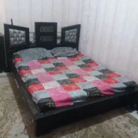 فروش سرویس تخت خواب دونفره همراه تشک وکمدواینه