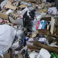 خریدار انواع ضایعات کارتن کتاب کاغذ پلاستیک اهن