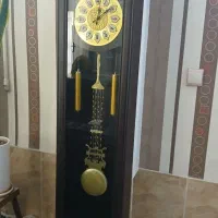 ساعت ایستاده تزیینی