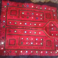 زیاستین چرخ و دست|لباس|خاش, |دیوار