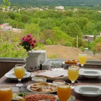 اقامتگاه بومگردی عمارت شمس|اجارهٔ کوتاهمدت آپارتمان و سوئیت|خوی, |دیوار