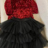 دو عدد بلوز دامن و یک دامن باجوراب شلواری باهم|لباس|تبریز, |دیوار