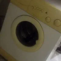 لباس شویی ۵کیلوی سالم تازه موتورش سالم|ماشین لباسشویی و خشککن لباس|گلستان (تهران), |دیوار