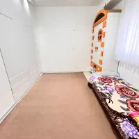 ۲ موکت کبریتی قهوه ای در حد نو سالم