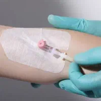 تزریقات ‌و سرم تراپی