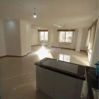 شمال کاخ۱۴۰متر۳خواب*۳جهت نور وپنجره مستقیم