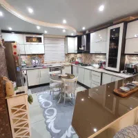 113متر روبه نما + 2خواب + تاپ لوکیشن+تخلیه فوری