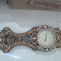 ساعت دیواری همراه با کارتن