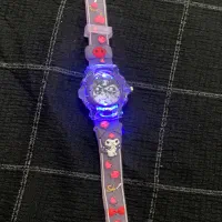 گردنبند بچگانه|اسباب‌بازی بچه|قم, باغ کرباسی|دیوار