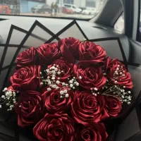 دسته گل و باکس گل تخفیف ویژه یلدایی|گل مصنوعی|تبریز, |دیوار