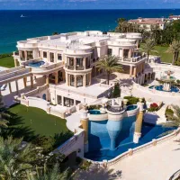 طبقه دوم از یک منزل مسکونی