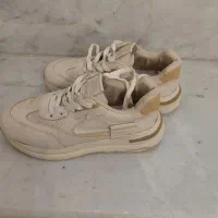 کفش اسپرت زنانه خارجی کرم رنگ|کیف، کفش، کمربند|شهرضا, |دیوار