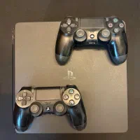 PS4در حد نوع دو دسته دارد