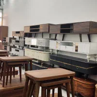 میز تلویزیون* جلومبلی* اینه کنسول