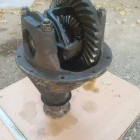 دیفرانسیل پیکان سالم هست وتمیز