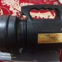 پروژکتور نور افکن